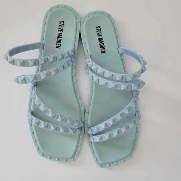 STEVE MADDEN Light Blue Skyler Studded Strappy Jelly Slip On Sandal - Picture 4 of 9
